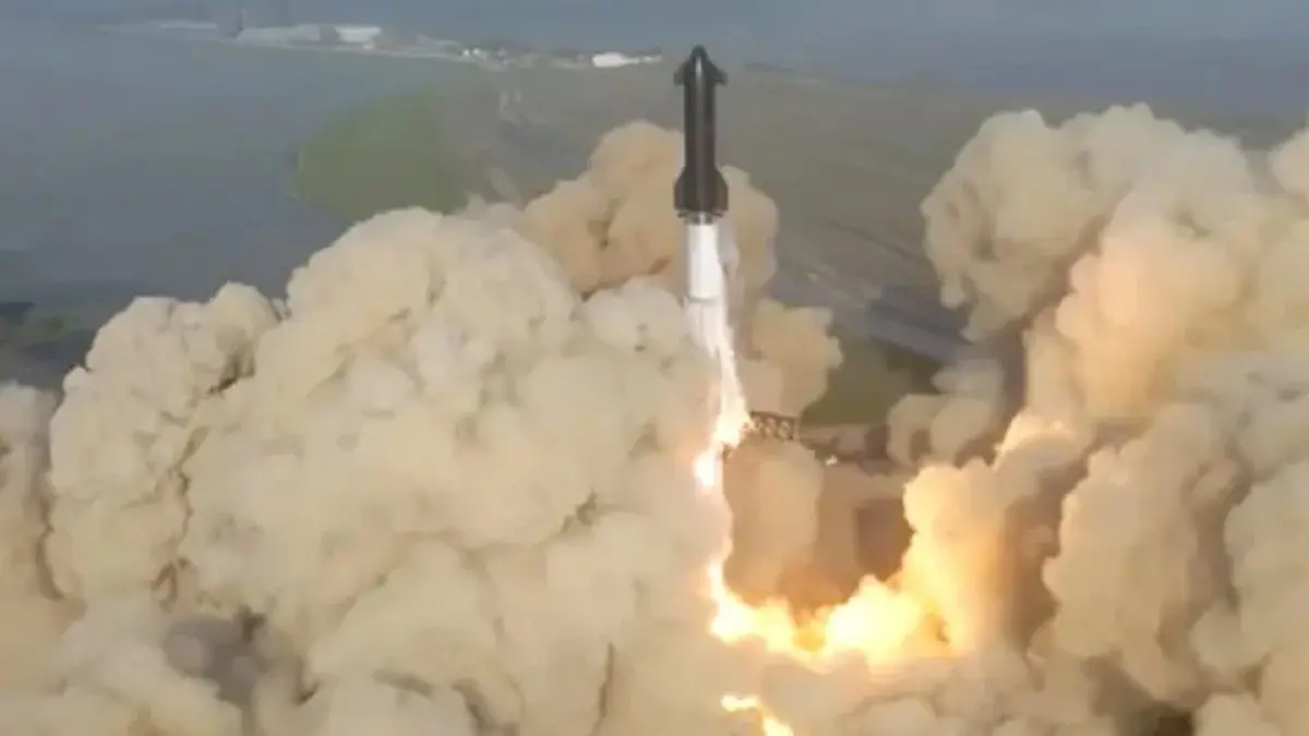 EXPLOTA en el aire Starship, el cohete de Elon Musk que viajaría a la luna y Marte