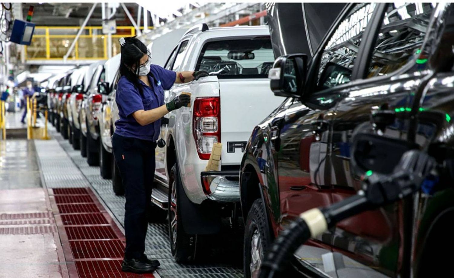 Subieron la producción y las exportaciones de autos en febrero