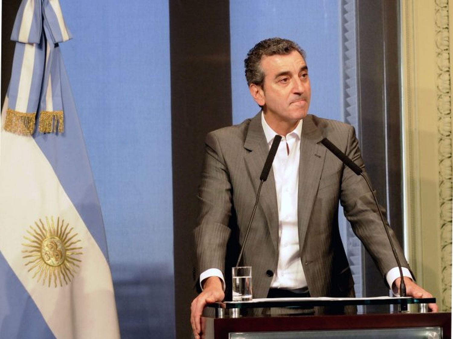 Randazzo acusó al sindicalismo de sabotear el tren que chocó en Temperley