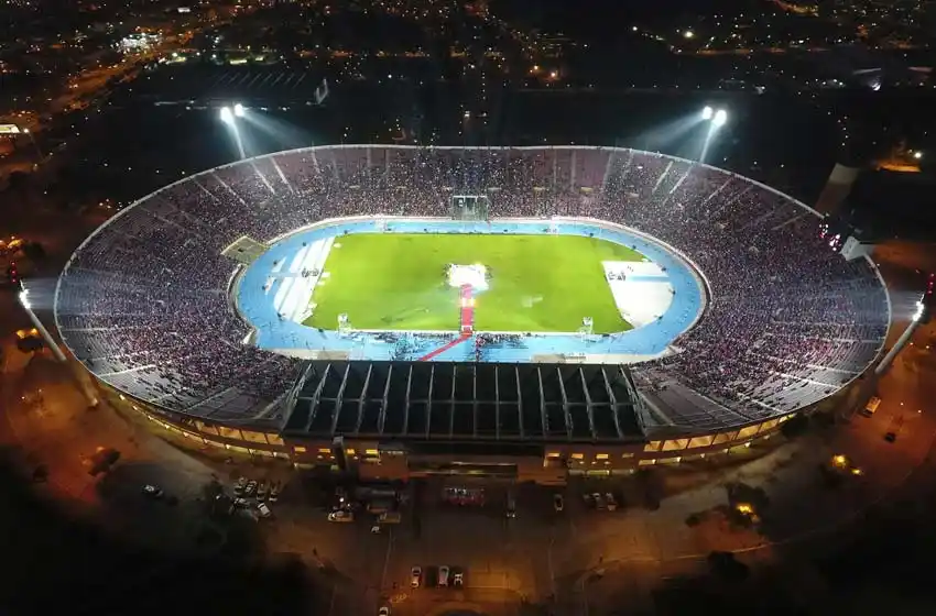 CONMEBOL reafirmó que la final de la Libertadores será en Chile, pero aseguró que “el análisis se continuará realizando”