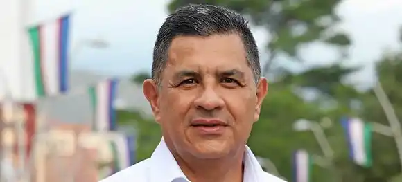 Alcalde de Cali andaba de turista en Cartagena mientras hacían consejo de seguridad por atentado en su ciudad