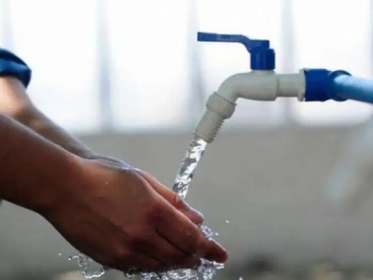 Cortarán el servicio de agua potable en toda la ciudad durante dos horas