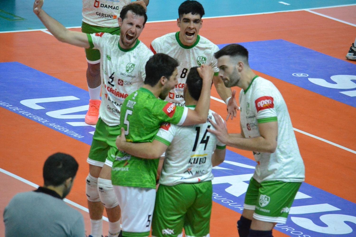 Once Unidos, con contundencia, sumó su primer 3-0