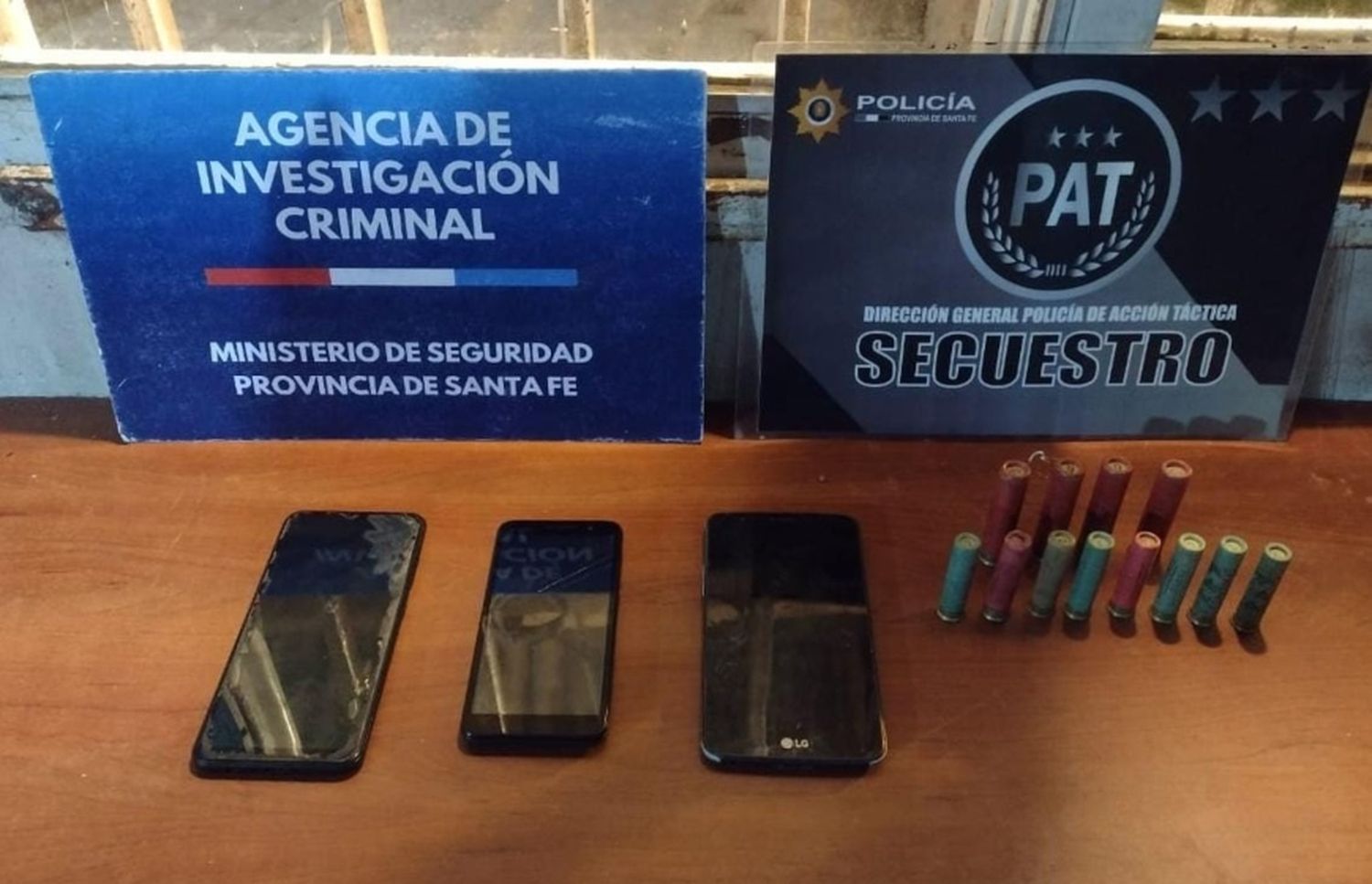 El clan Funes bajo la lupa: 17 personas serán imputadas por múltiples delitos gracias al secuestro de un celular