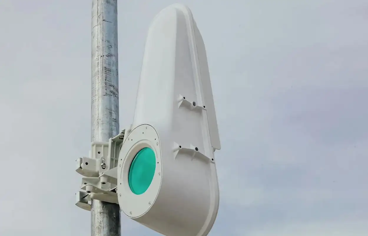Alphabet, dueña de Google, creó proyecto para transmitir internet sin cables a través de un río