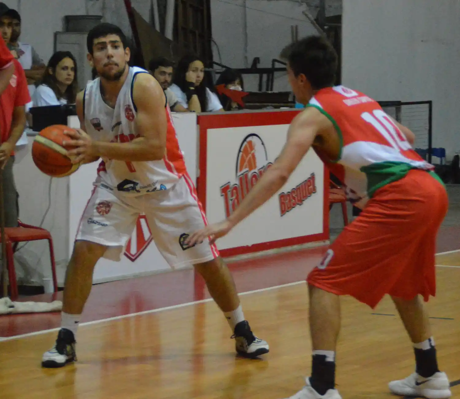 Liga Provincial: Talleres frenó la marcha de Neptunia en Paraná