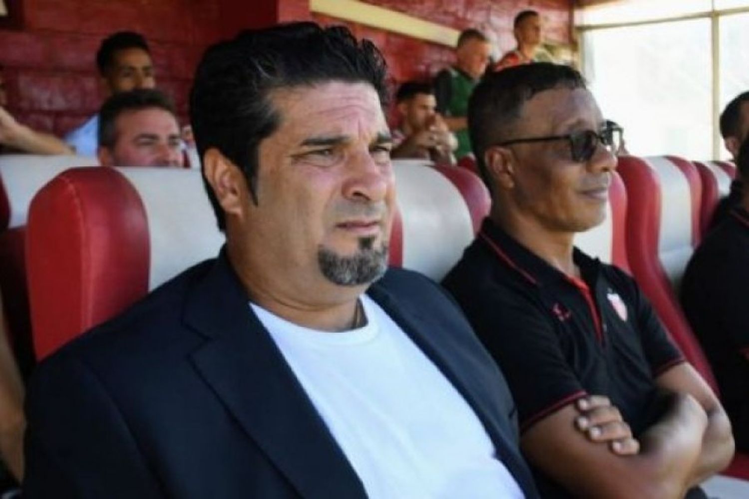 Marcelo Saralegui dejó de ser el técnico de Colón