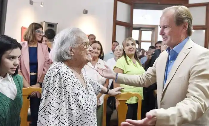 Gustavo Bordet llamó a �Svivir en  sociedades más justas⬝