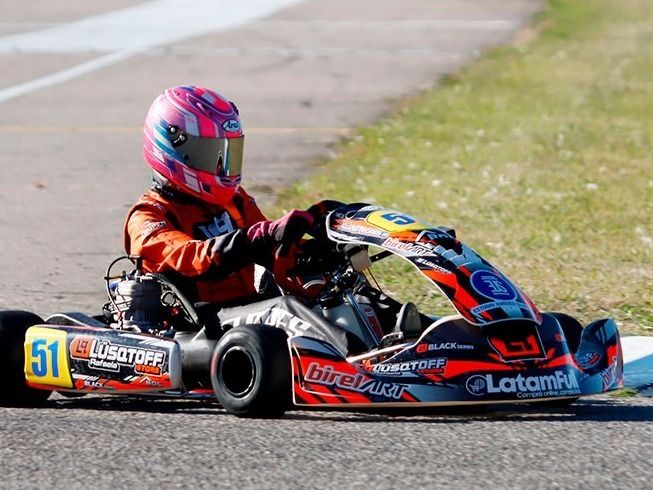 Isabel Flores en Mar del Plata sumando experiencia.Foto:IG @isabel_flores_piloto