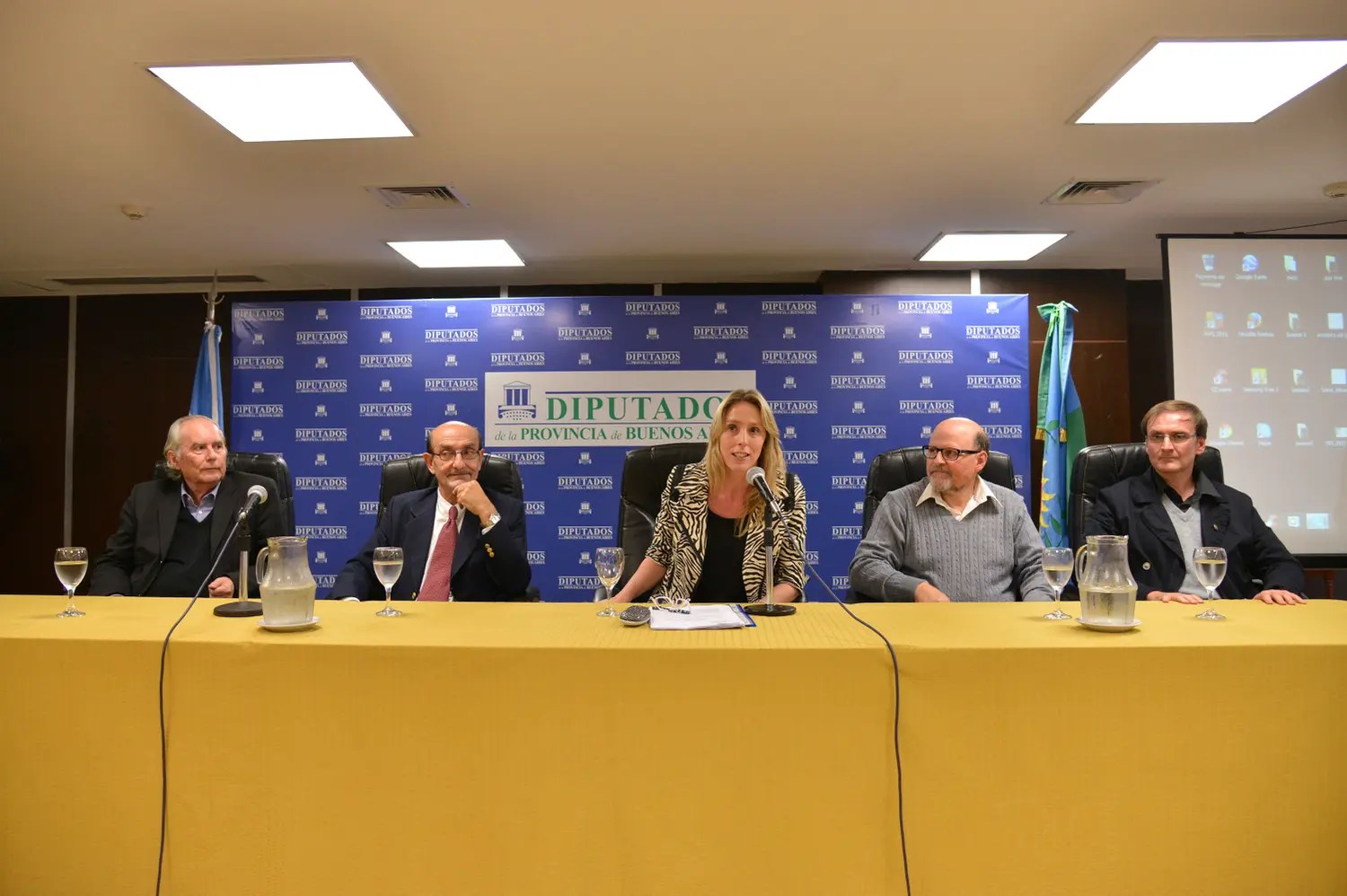 Presentan proyecto para crear el Colegio de Meteorólogos