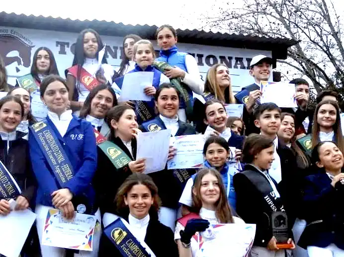 Todos los campeonas, subcampeones y terceros de nuestra zona que van a Rosario