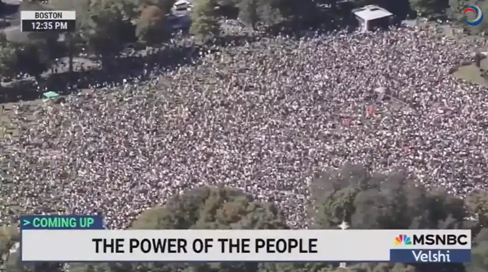 Multitudinaria manifestación contra el gobierno de Donald Trump