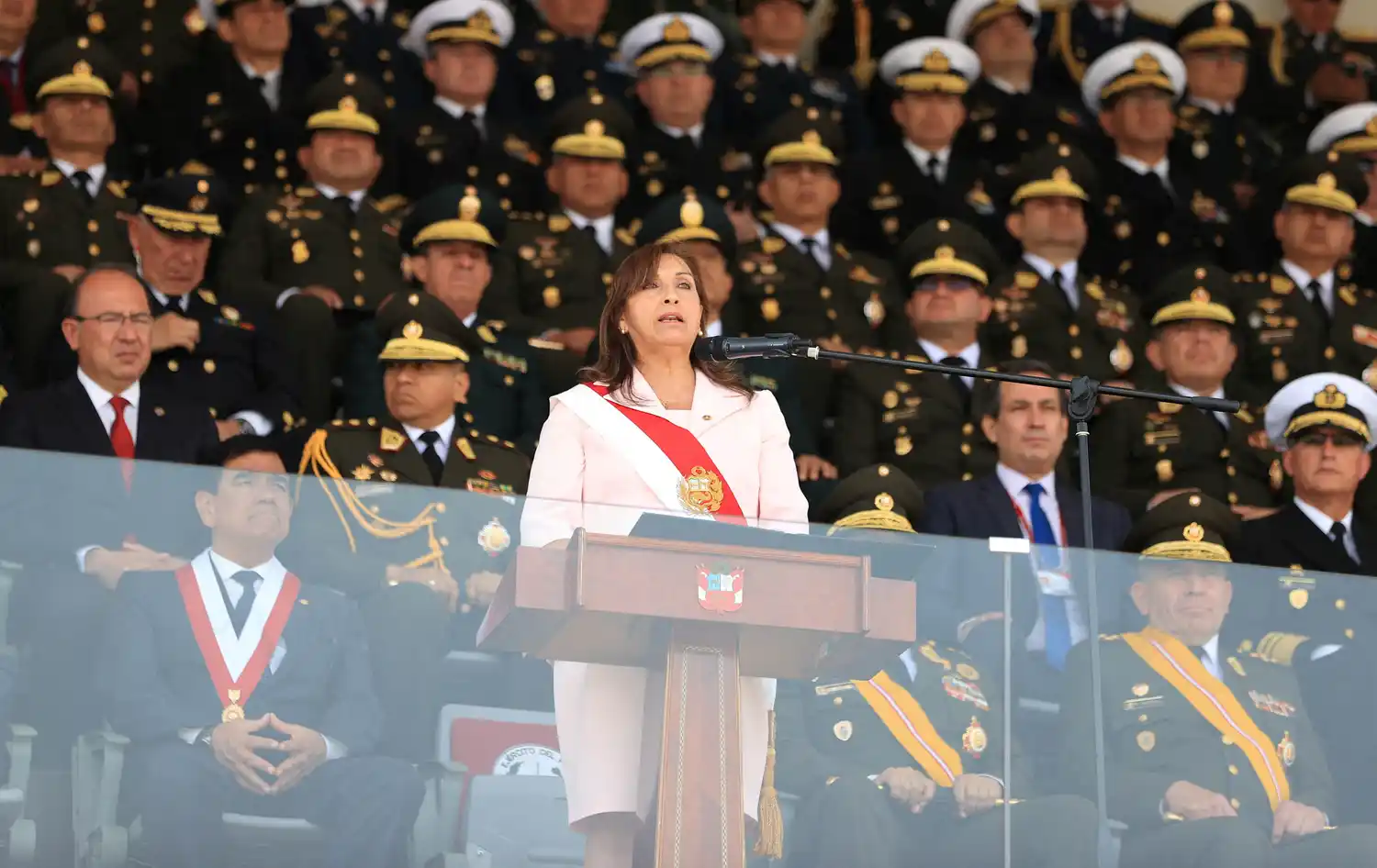 Dina Boluarte exigió el adelantamiento de las elecciones.