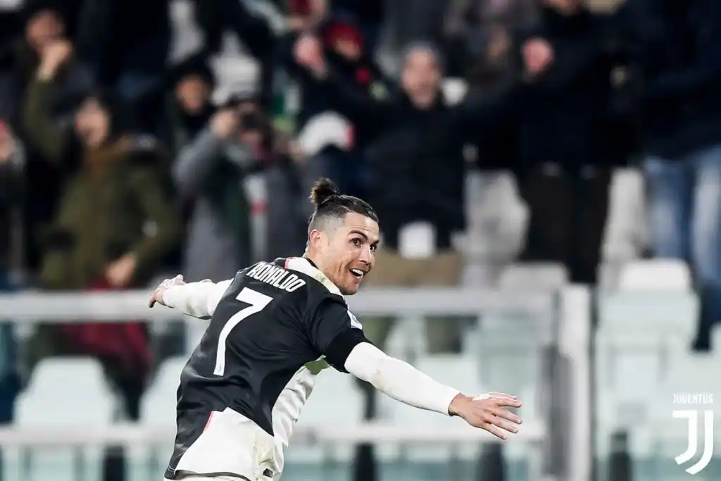 Juventus se impuso ante Parma  y se despegó de su escolta Inter