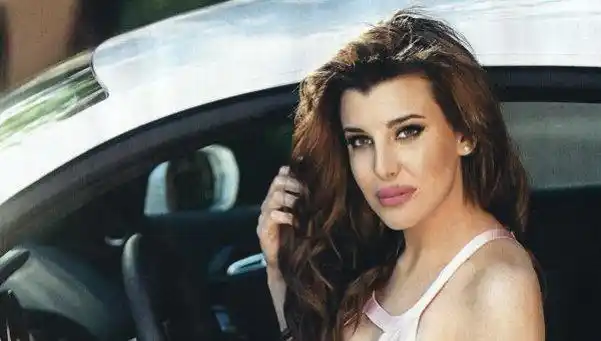Charlotte Caniggia, peleada con su padre