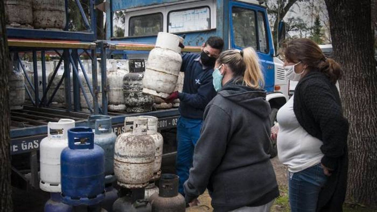 Aumentan el subsidio a la garrafa para 2.300.000 beneficiarios del Programa Hogar