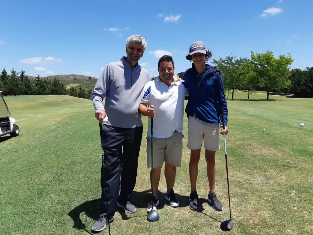 Tomás Jarque y Akiyama, los ganadores en El Valle