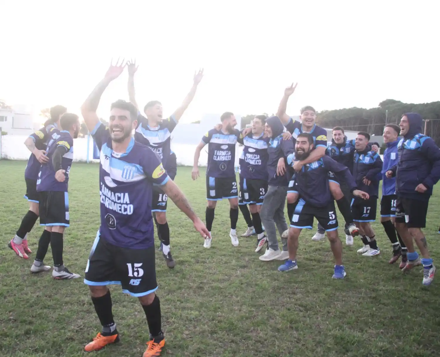 Claromecó ganó el Apertura: venció a Union 2-1 con los goles de Fantino Peralta y Agustin Bolado