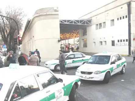 La Plata: Protestas de taxistas en reclamo de seguridad