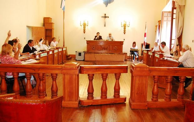 “No quieren que haya un Defensor del Pueblo para no ser controlados”