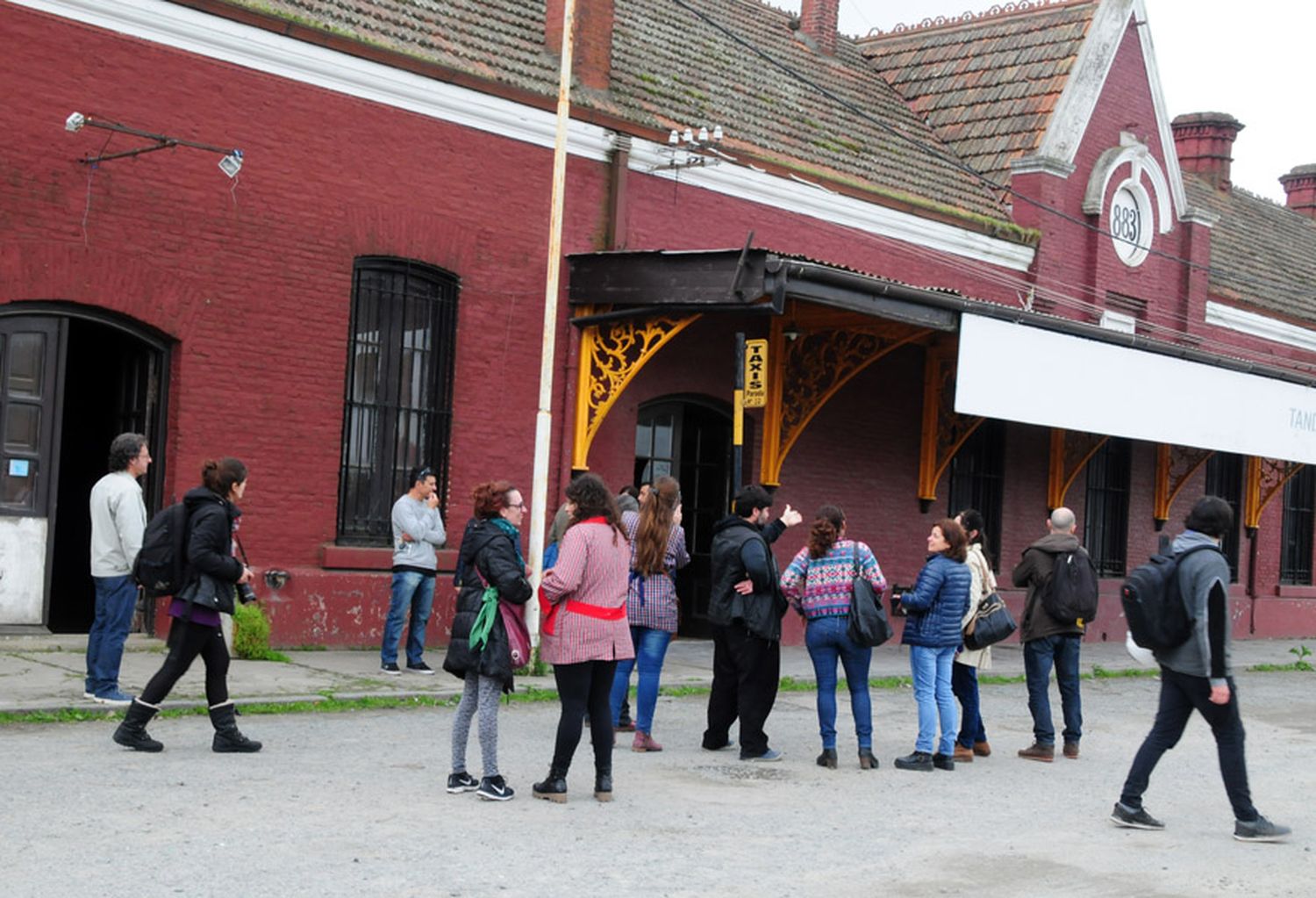 La comunidad del IPAT retomó parte de las actividades en la Escuela 37