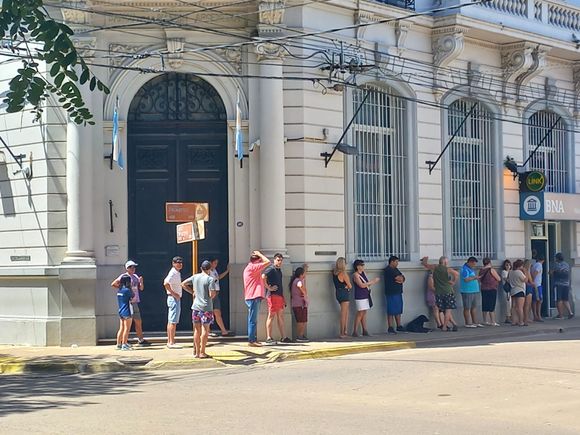Malestar entre los municipales por la demora en la acreditación del aguinaldo