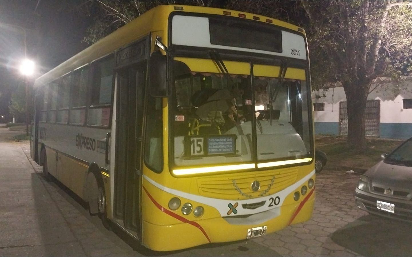 La Plata: Un colectivero fue agredido a “bolsazos” por un pasajero que se negó a pagar el boleto