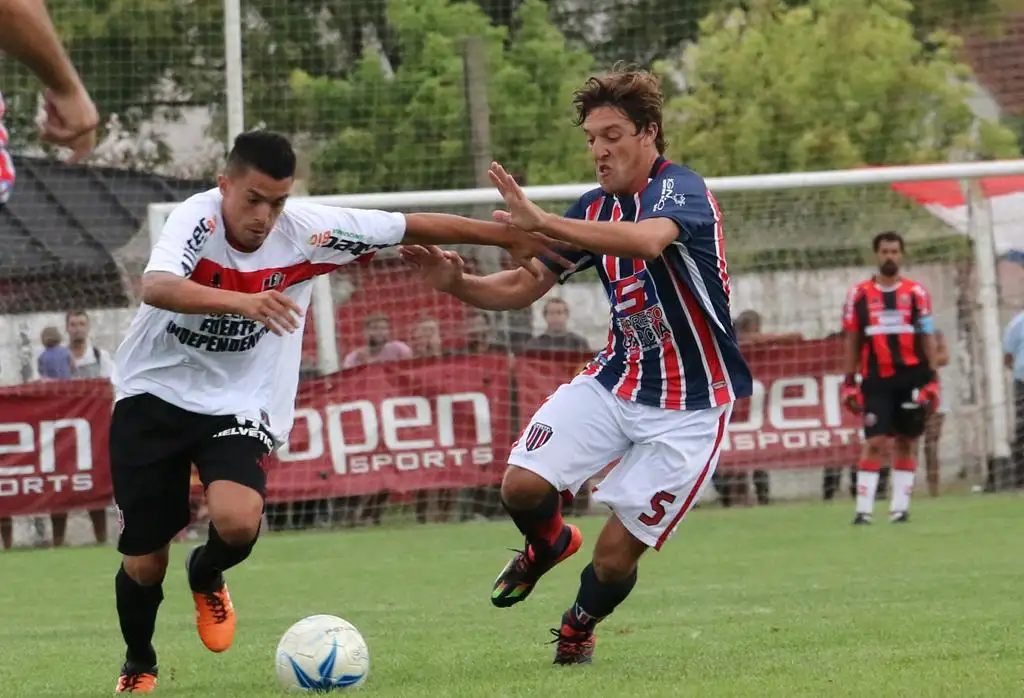 Independiente lo dio vuelta y en el debut se quedó con el choque