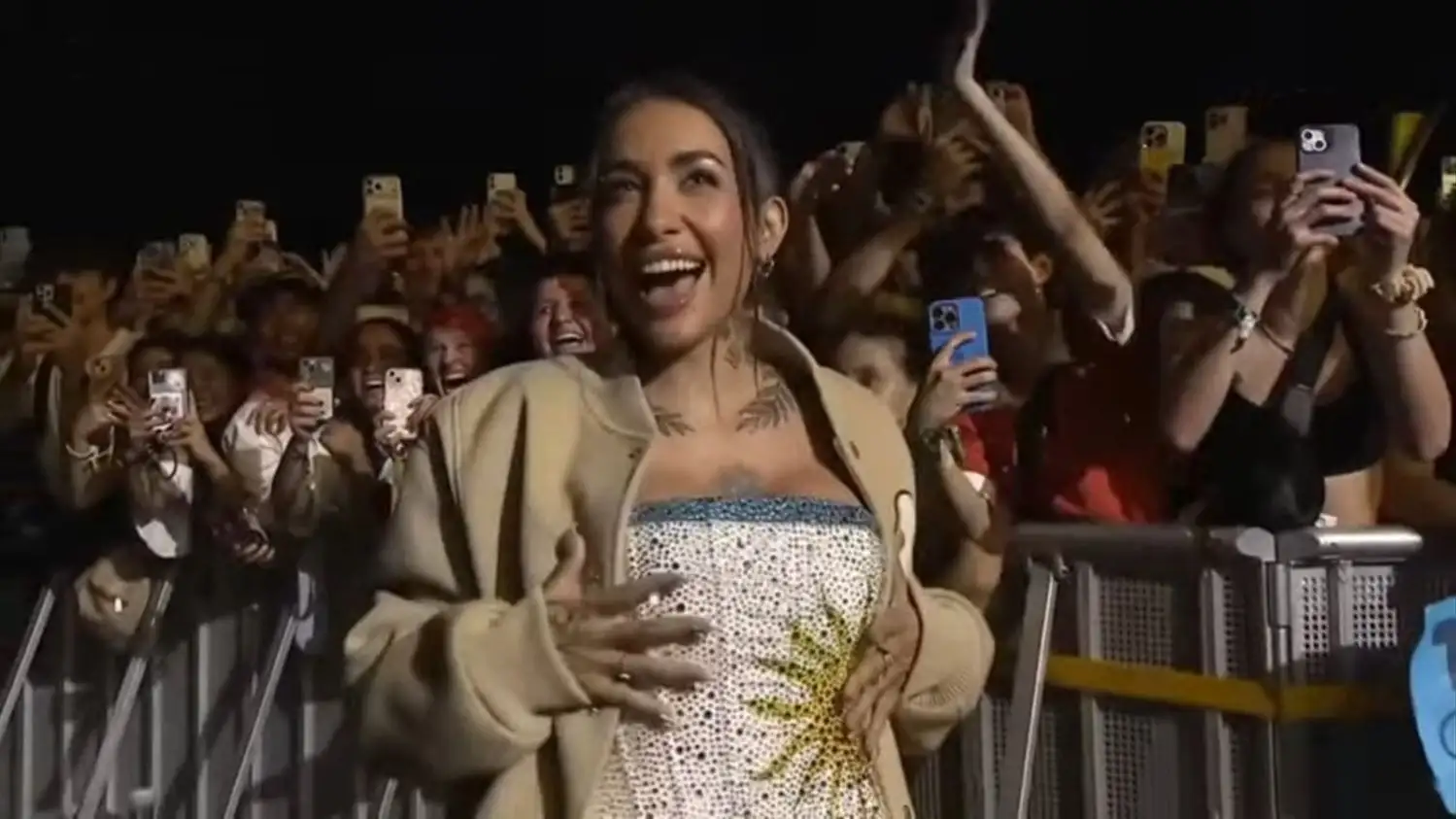 María Becerra en el show de Sabrina Carpenter - 2