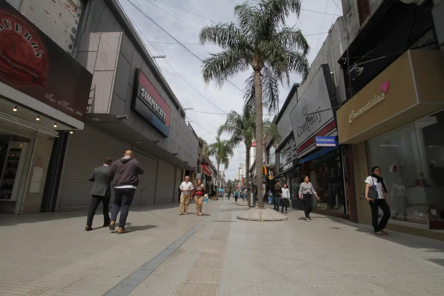 Por el Día del Empleado de Comercio gran parte de los locales estarán cerrados