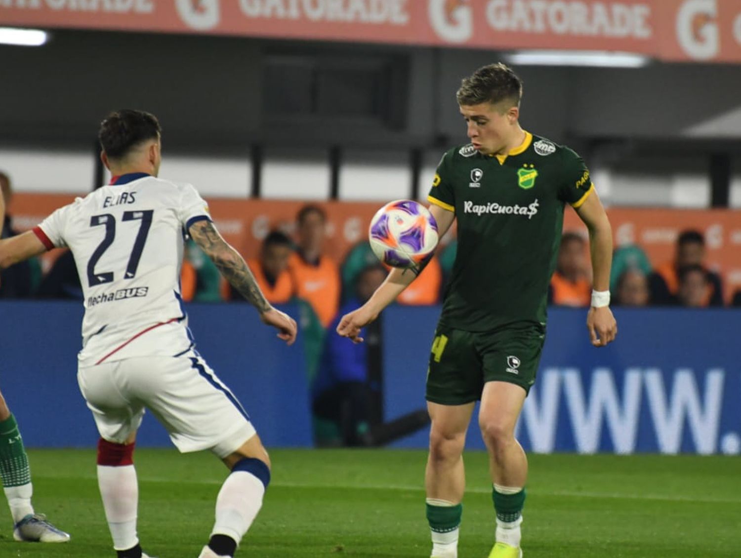 Defensa-San Lorenzo, en un empate con fricciones