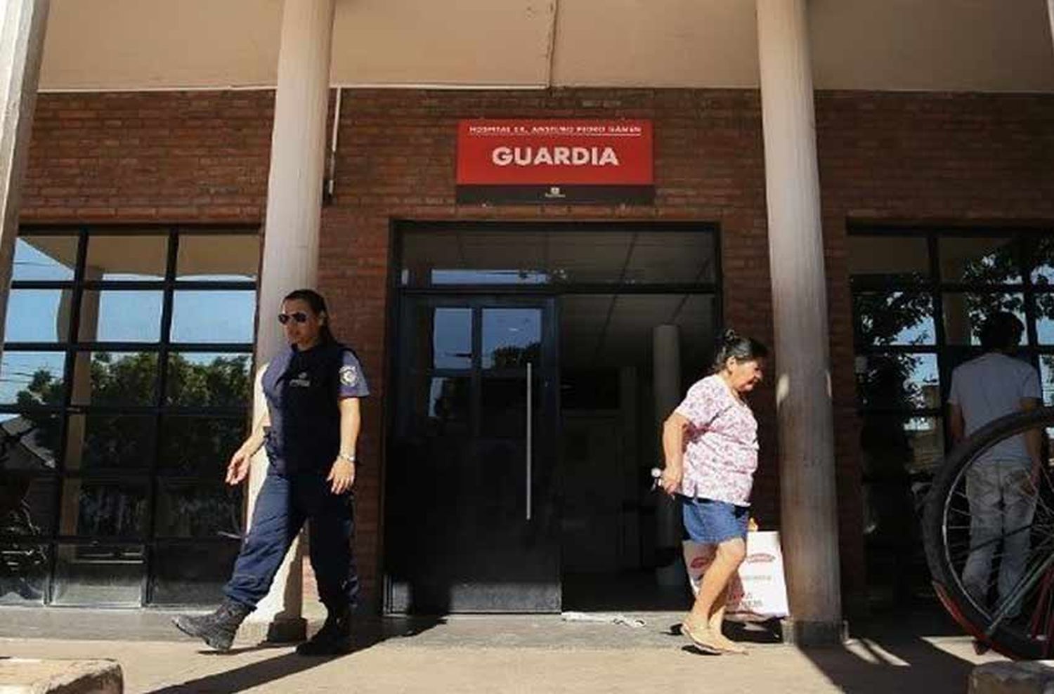 Un joven de 22 años fue asesinado de un tiro en la cabeza tras una ráfaga de ametralladora