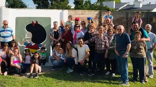 Con una kermés se realizó un festejo en el Barrio Arquitectura