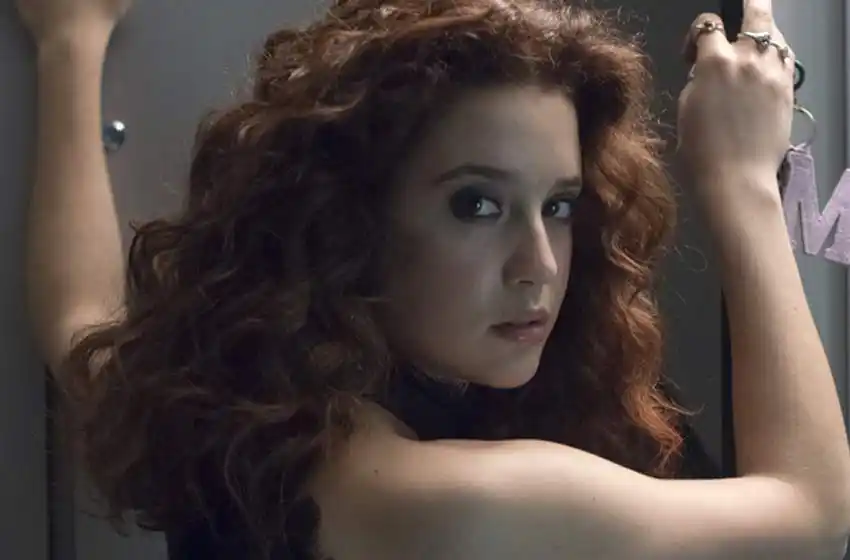 Revuelo en las redes por una imagen hot que publicó una actriz de La Casa de Papel