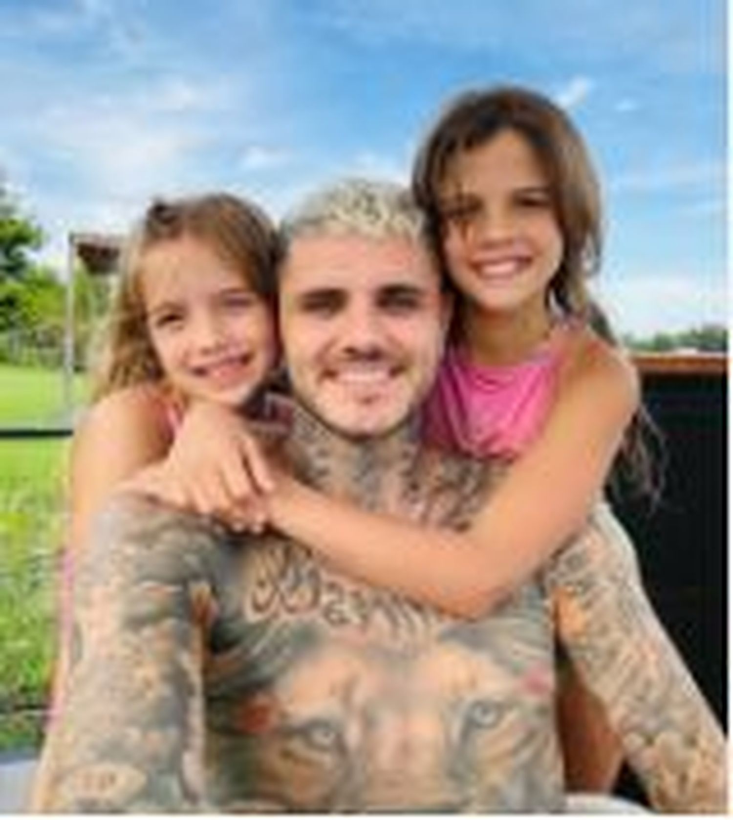 Mauro Icardi logró que la China Suárez pueda estar con las hijas que el futbolista tuvo con Wanda Nara, pero no en los primeros días