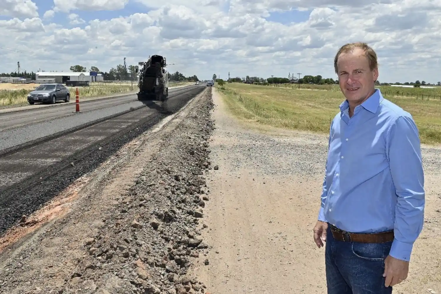 Bordet visitó la obra de rehabilitación de la ruta Nº 32 entre Viale y Crespo