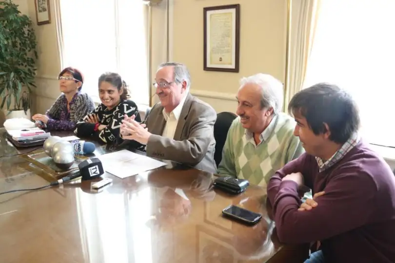 Ponen en duda la creación real de la Dirección de Género