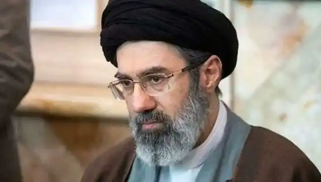 Irán: el hijo del ayatollah asesinado Alí Jamenei fue elegido como el nuevo líder supremo