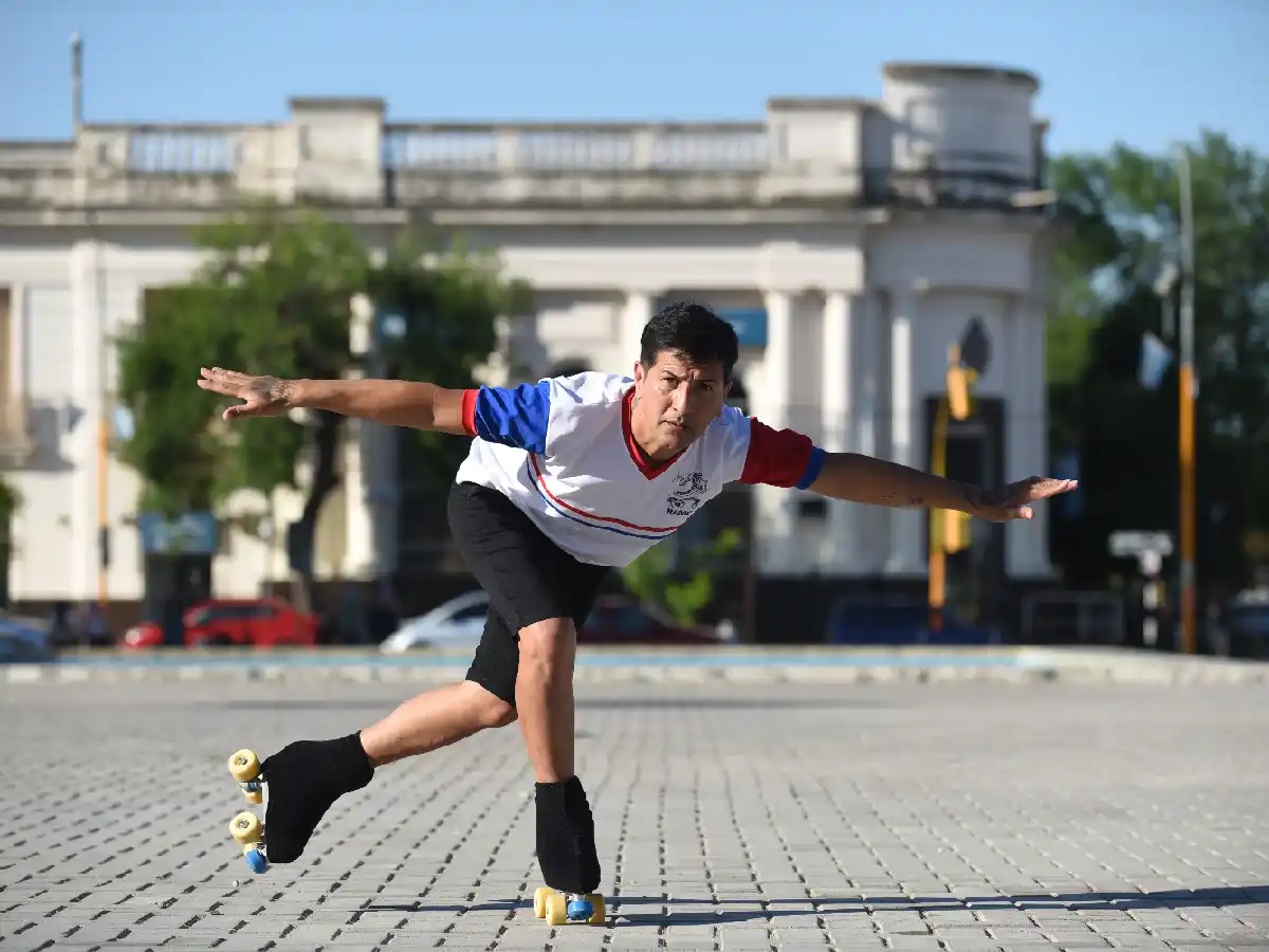 Ramón cumple el sueño de patinar  