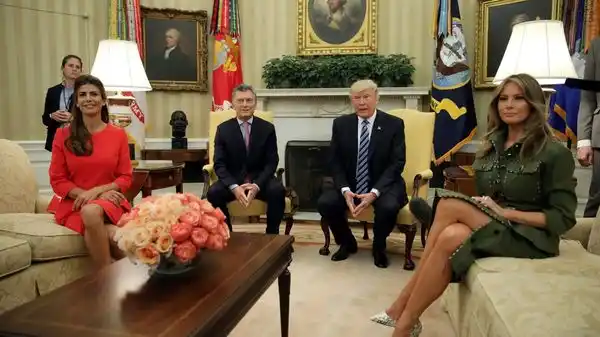 Duelo de estilos entre primeras damas: Juliana Awada vs Melania Trump