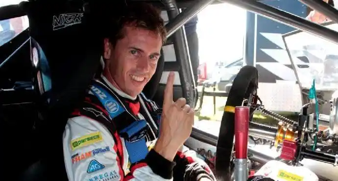 TURISMO NACIONAL: Werner hizo la pole y Pernía quedó 3ro.