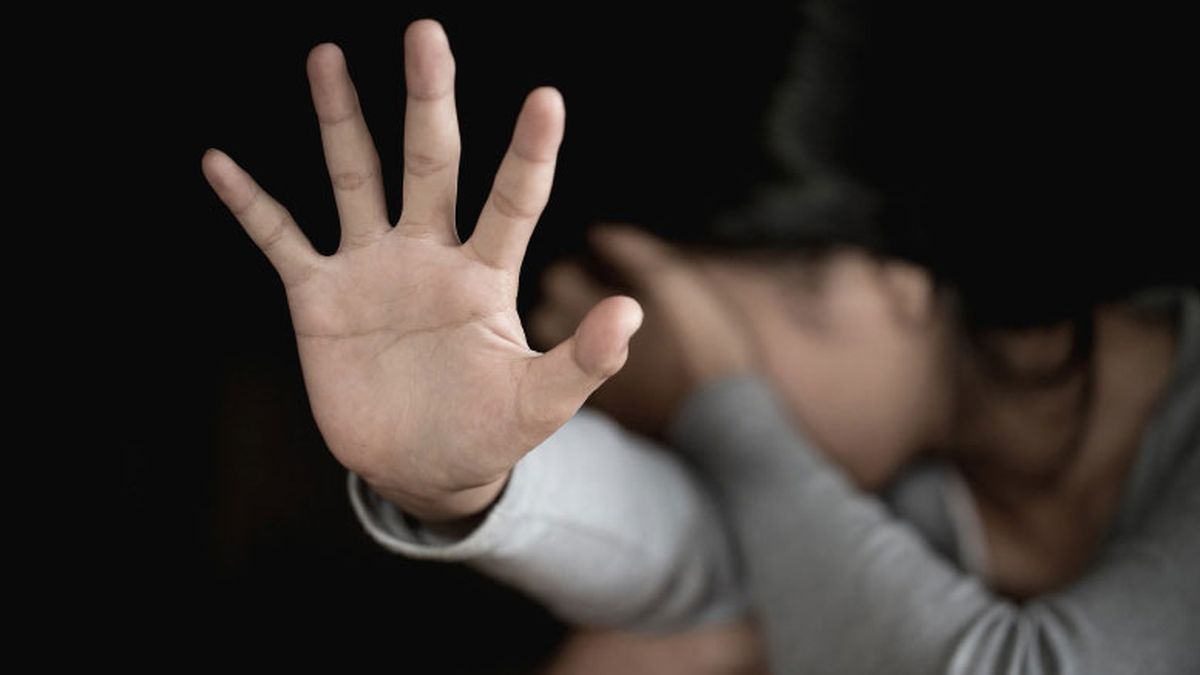 Denuncian que una adolescente fue abusada desde los 9 años por su abuelo y su tío: ambos están detenidos