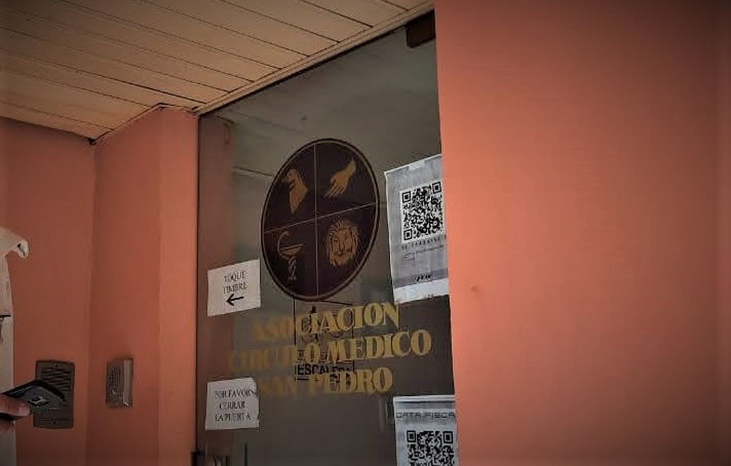 El Círculo Médico pidió “que la campaña no tape lo importante” y apuntó a Creus