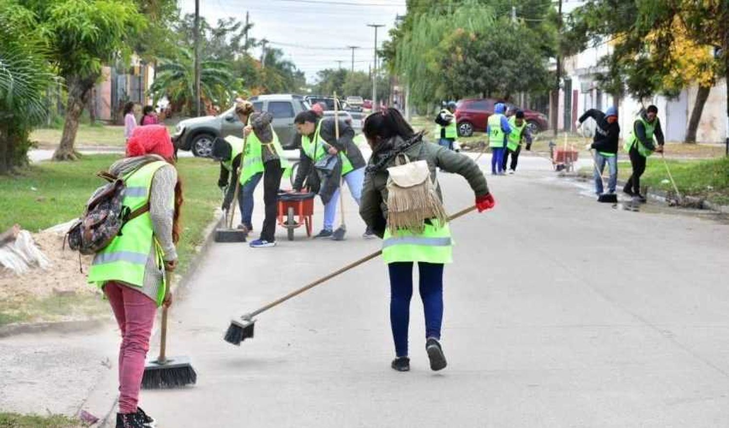 El subsidio a cooperativistas y asistencia a mipymes se extiende a toda la provincia