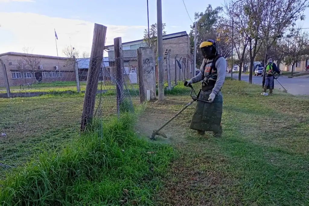 Mantenimiento en distintos sectores de la ciudad