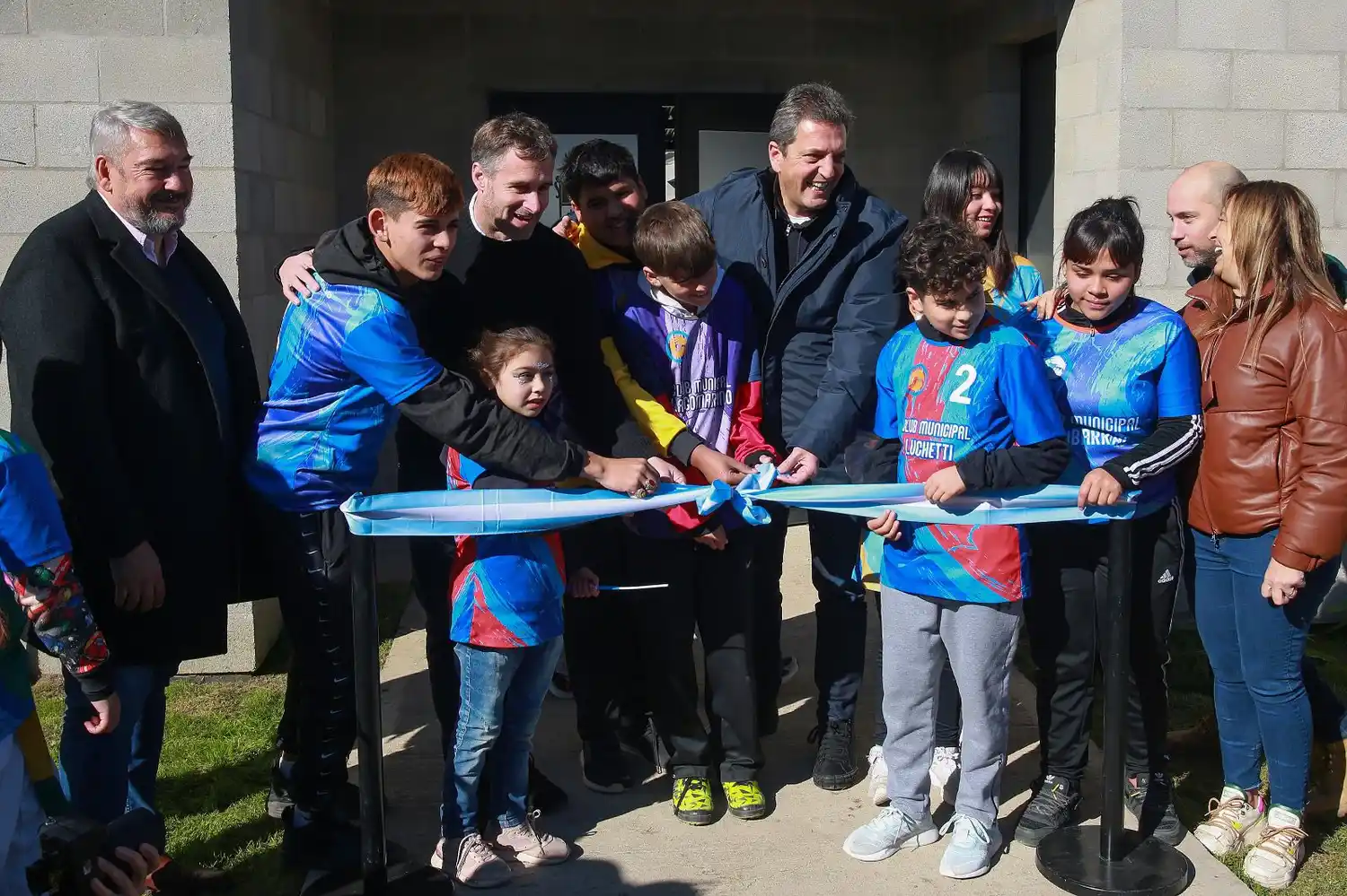 Massa y Achával inauguraron el Club Lionel Messi en Pilar: "Queremos a nuestros hijos en el club y no en la calle"