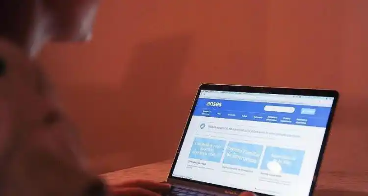 IFE: cómo reclamar si el banco hizo algún descuento sobre el bono de $ 10 mil