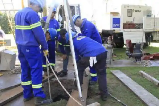 Vicente López está sin agua por la rotura de un caño maestro de Aysa