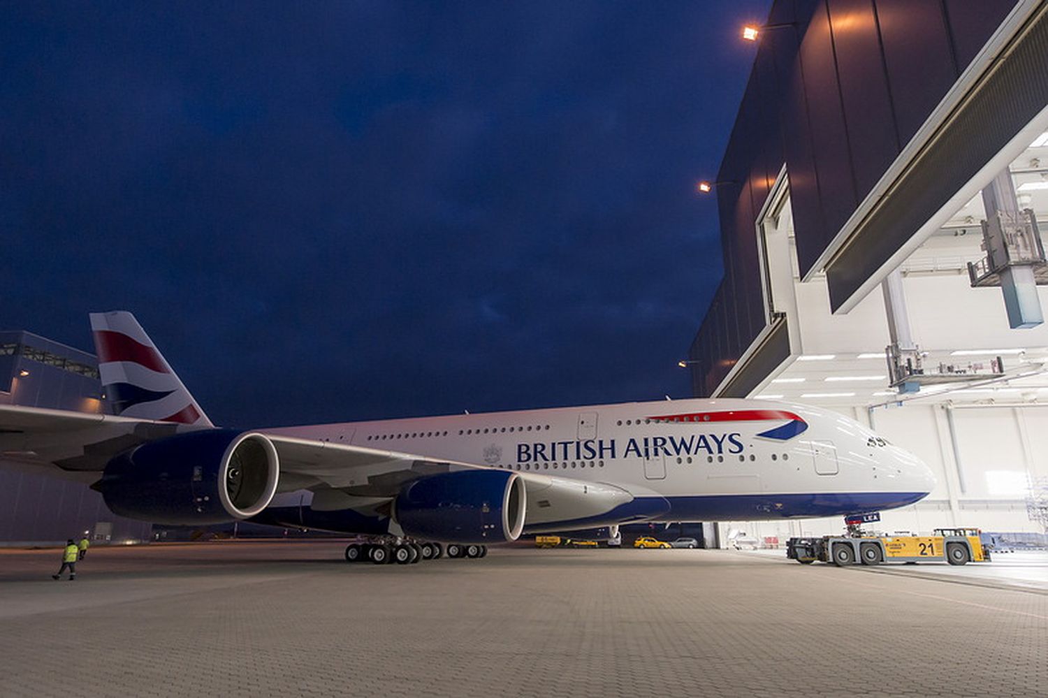 British Airways se prepara para recibir sus primeros B787 y A380