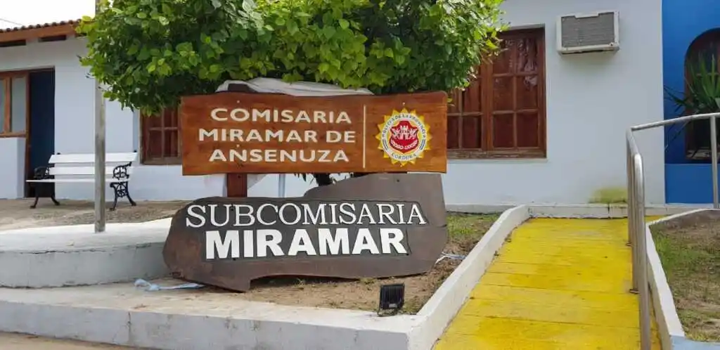 Un chofer de colectivo fue detenido por robo de celular